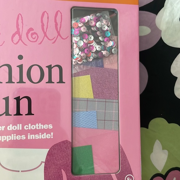 NWT American Girl Paper Doll Fashion Fun - Picture 2 of 3